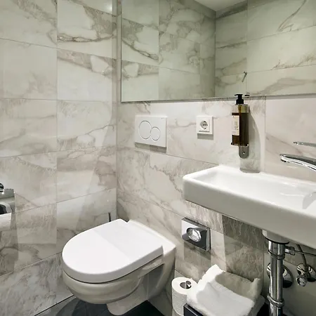 Kraft Hotel 3*