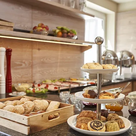 卡拉夫特酒店 酒店