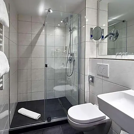 Kraft 3* Munich